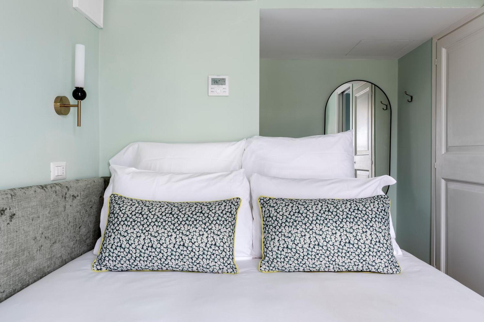 Numa Portico Hotel 4*